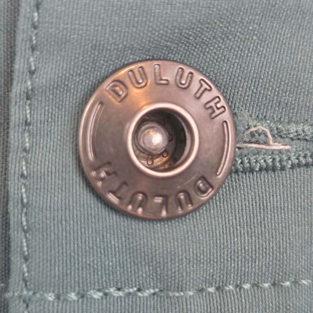 Duluth Trading Co Womens Dry on the Fly 7" Shorts Size 8 Blue Green Hiking 46707 - Picture 11 of 13